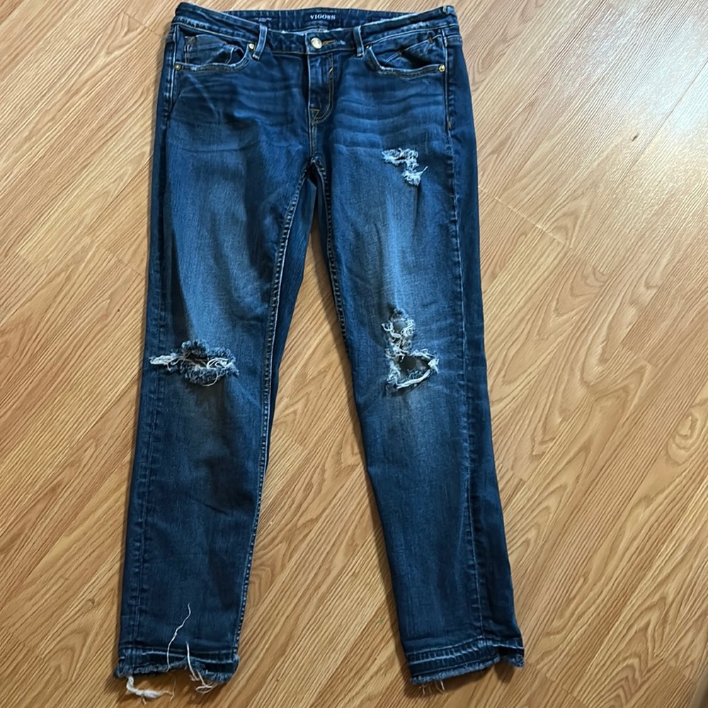 Distressed Vigoss jeans sz 30.